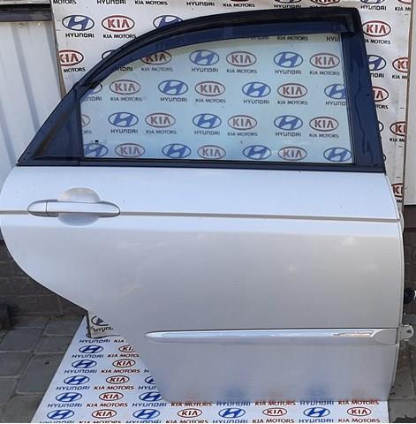 Дверний шарнір задній правий 794202F000 HYUNDAI