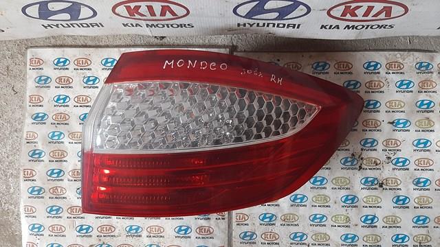 Фара задня права зовнішня 7S7113404B FORD