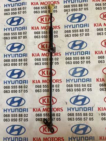 Упор капоту 811702K000 HYUNDAI