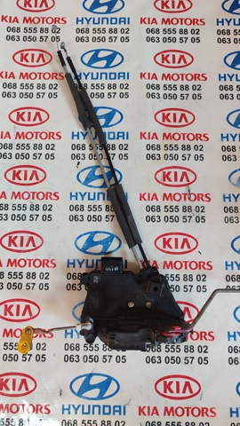 Замок двері правої передньої 813202K080 HYUNDAI