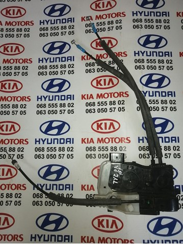 Замок двері правої передньої 813202S010 HYUNDAI