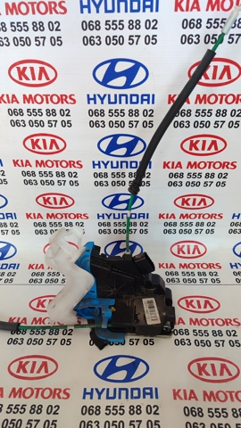 Замок задньої дверї, правої 81420A6000 HYUNDAI