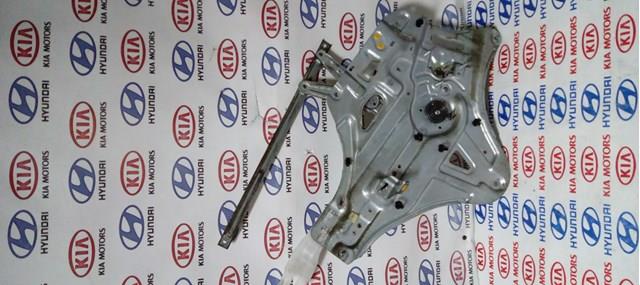 Склопідйомник передньої лівої двері 824012G010 HYUNDAI