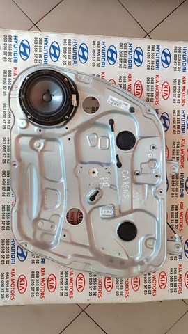 Механізм склопідіймача двері передньої, правої 824021D010 HYUNDAI