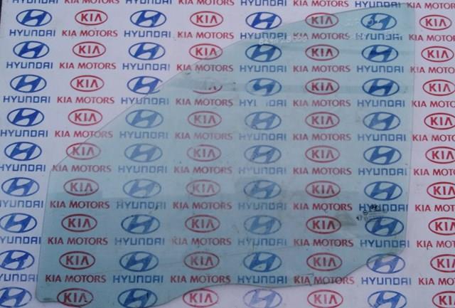 Скло передніх дверей, лівою 824112B000 HYUNDAI