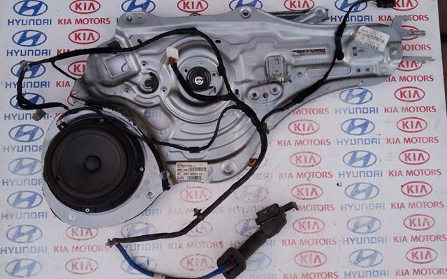 Склопідйомник передньої правої двері 824813U000 HYUNDAI