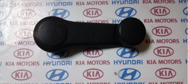 Весла задні 8263022001 HYUNDAI