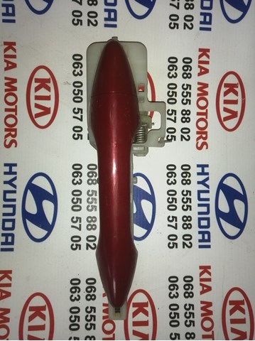 Тримач зовнішньої ручки дверей, передньої лівої 826552S000 HYUNDAI