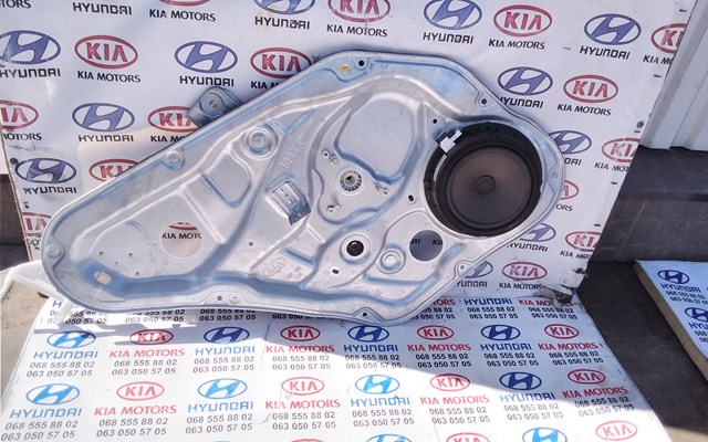 Склопідйомник задніх лівих дверей 834012P000 HYUNDAI