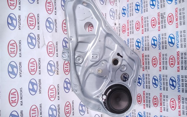 Склопідйомник задніх правих дверей 834022P000 HYUNDAI