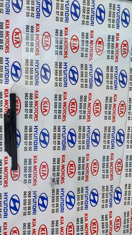 Скло заднє ліве 834111J010 HYUNDAI