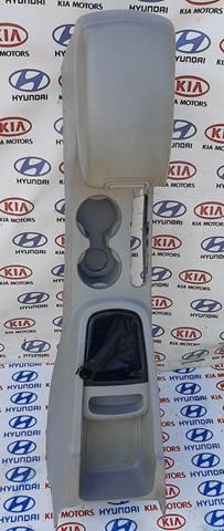 Консоль центральна панелі керування 846112F10087 HYUNDAI
