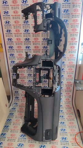 Панель передня "торпедо" 847102G100VA HYUNDAI
