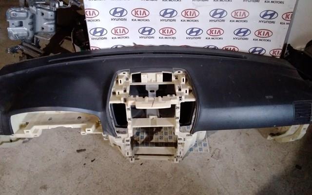 Панель приладів торпеди 847103E012WK HYUNDAI