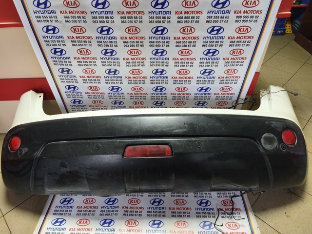 Буфер (бампер) задній 85022JD00H NISSAN