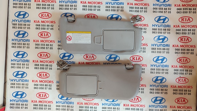 Козирок 852102K010QW HYUNDAI