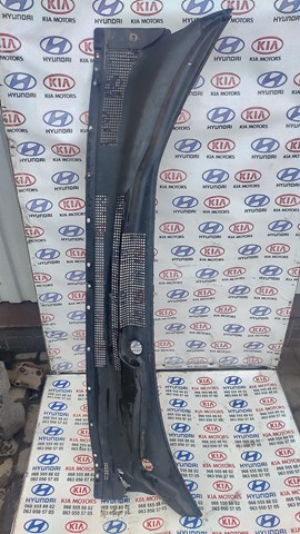 Водостік лобового скла, жабо 861501F000 HYUNDAI