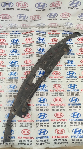 Накладка верхня передній панелі / супорта радіатора 863562T000 HYUNDAI