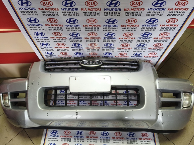 Бампер передній 865111F050 HYUNDAI