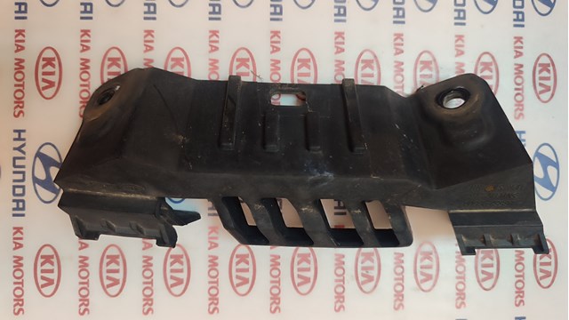 Кронштейн кріплення бампера переднього правий 865521D000 HYUNDAI