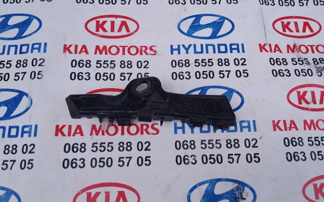Кронштейн кріплення бампера переднього лівий 865932P000 HYUNDAI