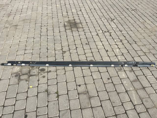 Молдинг даху, правий 872402P010 HYUNDAI