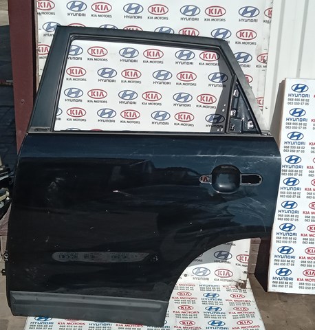 Накладка задніх лівих дверей 877312P000 HYUNDAI