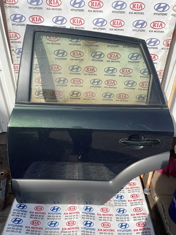 Накладка задніх дверей 877332E001 HYUNDAI
