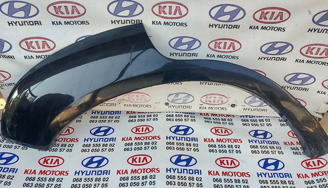 Накладка заднього правого крила 877422E000 HYUNDAI