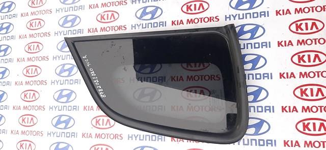 Скло багажного відсіку, праве 878202E020 HYUNDAI