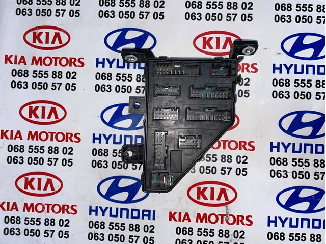 Монтажний блок 919501F510 HYUNDAI