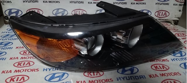Основна фара - вставка 921022P140 HYUNDAI