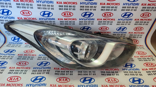 Фара основна права 92102A6000 HYUNDAI