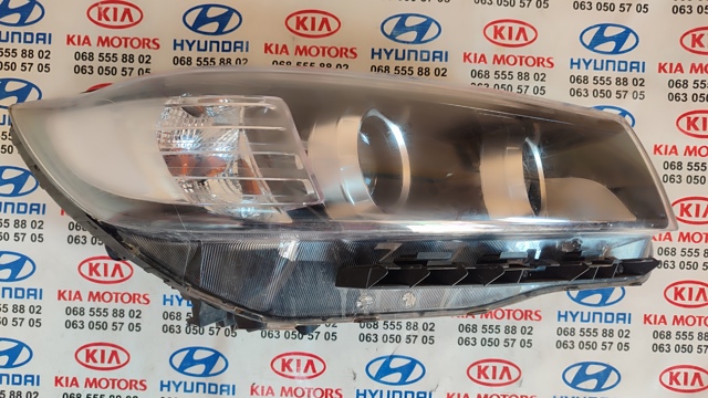 Основна фара - вставка 92102C6000 HYUNDAI