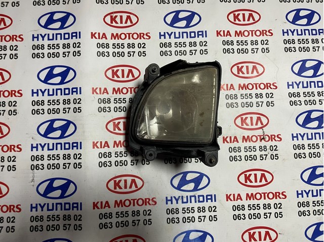 Туманка ліва 922011F001 HYUNDAI