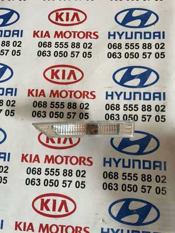 Повторювач повороту на крилі, лівий 923012K000 HYUNDAI