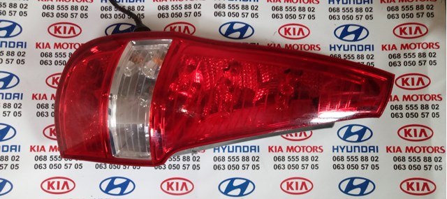 Ліхтар задній лівий 924012L110 HYUNDAI
