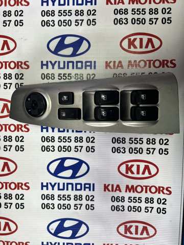 Кнопковий блок керування склопідіймачами передній лівий 935701F360WK HYUNDAI