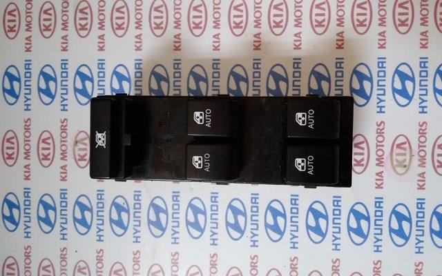 Кнопки переднього лівого склопід'ємника 935701H120EQ HYUNDAI