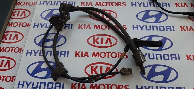 Датчик ABS задній правий 956802E310 HYUNDAI