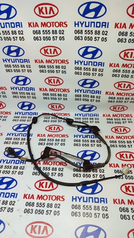 Датчик АБС задній правий 956812P100 HYUNDAI