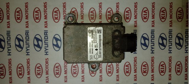 Датчик поперечного прискорення (ESP) 956901F300 HYUNDAI