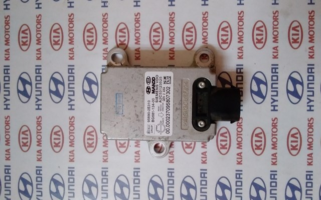 Датчик поперечного прискорення (ESP) 956902E310 HYUNDAI
