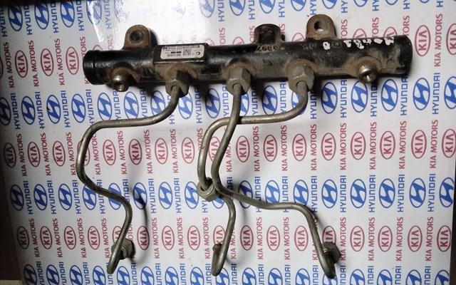 Рампа форсунок системи упорскування палива 9681649580 FORD