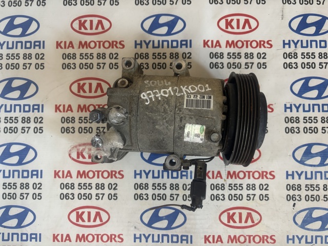 Насос кондиціонера 977012K001 HYUNDAI