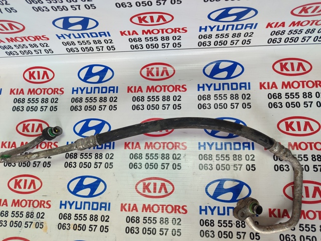 Шланг кондиціонера, від компресора до радіатора 977623R000 HYUNDAI