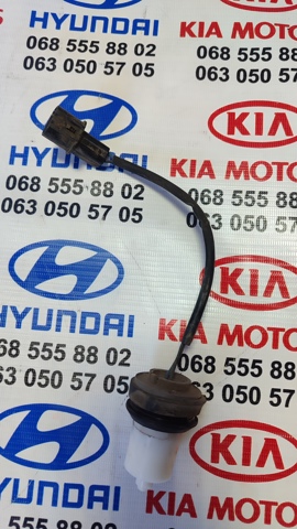 Датчик рівня бачка склоомивача 985202M500 HYUNDAI