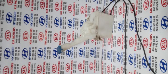 Бачок для омивайки 986101J100 HYUNDAI