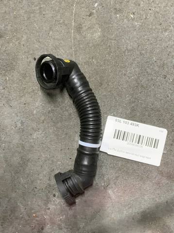 Трубка відводу картерних газів 03L103493K VAG