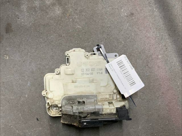 Внутрішній дверний замок 3C2837016A VAG